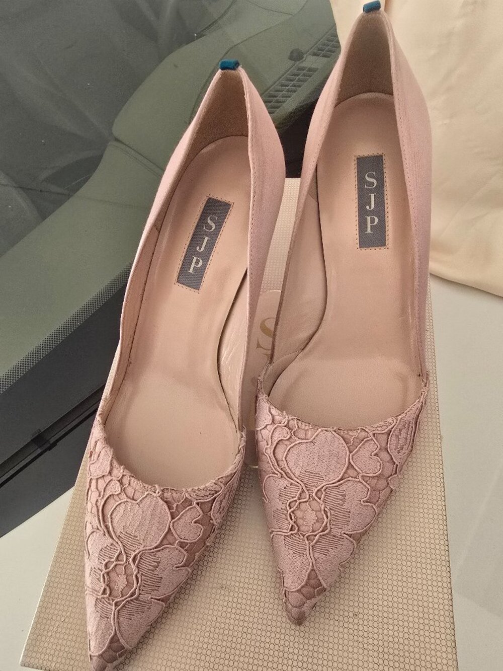 SJP by Sarah Jessica Parker Fawn Satin/Lace pump